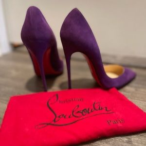 Beautiful fairly new/worn Christian Louboutins for sale!